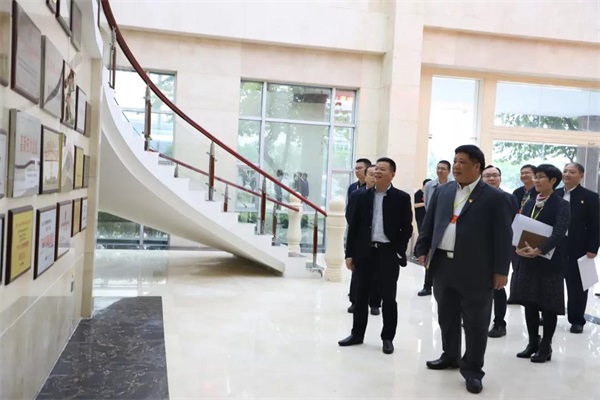為“倍增”企業(yè)高質(zhì)量發(fā)展提速，謝崗鎮(zhèn)人大蒞臨潤(rùn)星科技調(diào)研